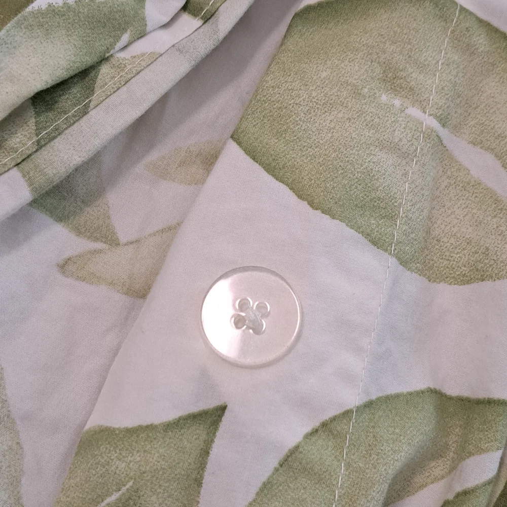 Pottery Barn Naturals Overlapping Leaves Duvet Cover KING